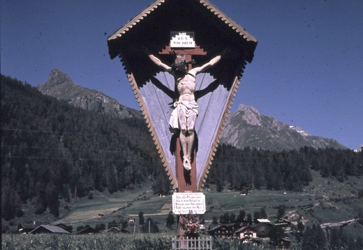 1956, Wegkreuz in Großdorf