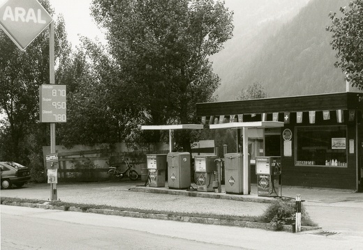 Die alte Tankstelle
