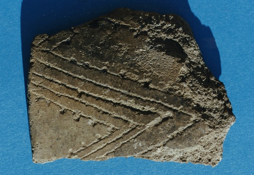 1975, Keramikfragment, 5. Jahrtausend v. Chr