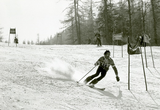 1975, Schirennen