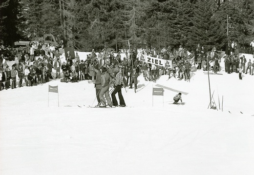 1975, Schirennen