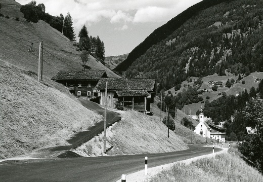 1974, Staniska