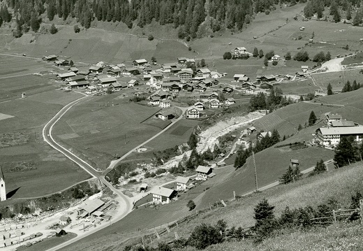 1975, Großdorf