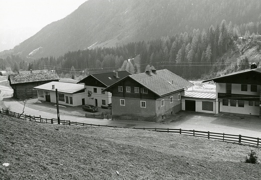 1977, Pradell