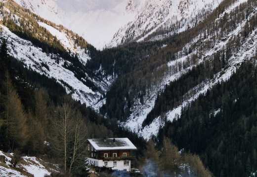 2003, Brand Futterhaus Rubisoi