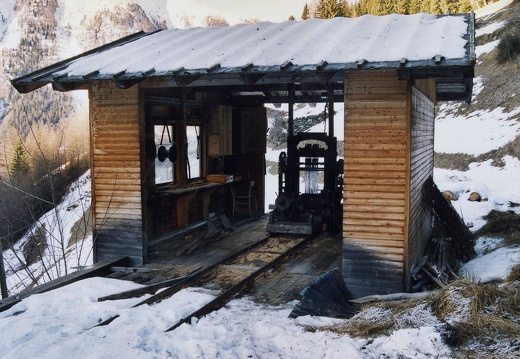 2003, Brand Futterhaus Rubisoi