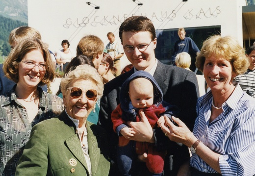 2000, Eröffnung Glocknerhaus