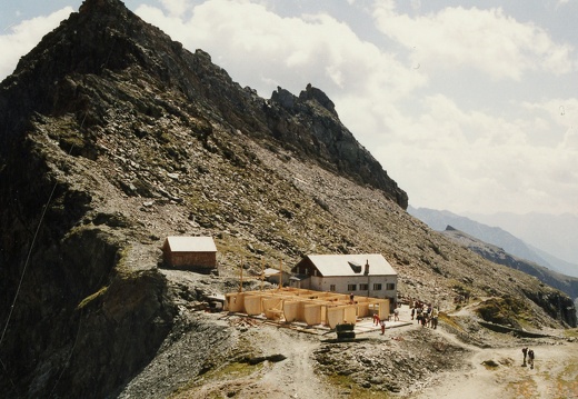 1994, Neubau Stüdlhütte