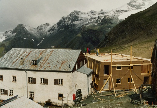 1994, Neubau Stüdlhütte