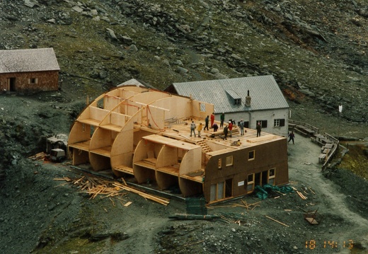 1994, Neubau Stüdlhütte