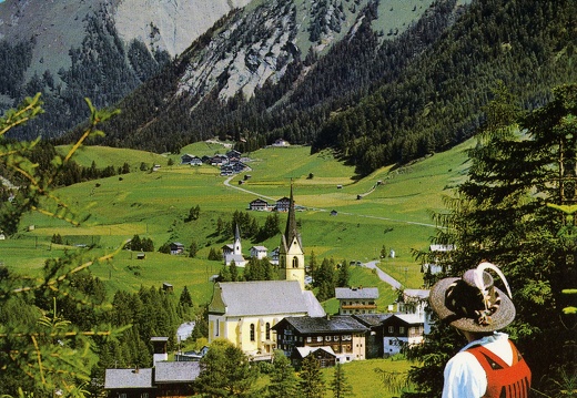 Ansichtskarte Blick auf die Pfarrkirche