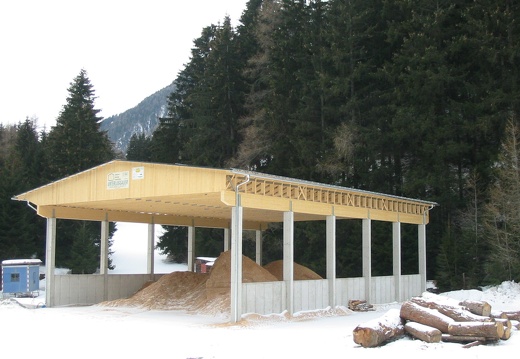 2004, Hackschnitzellager Lana