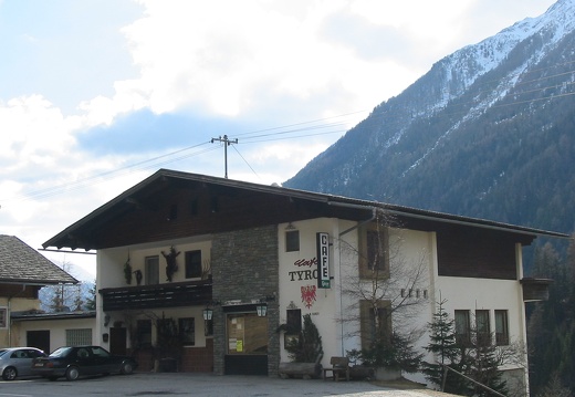 2004, Cafe Tyroll, Pradell