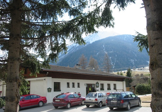2004, Sportstube Unterburg