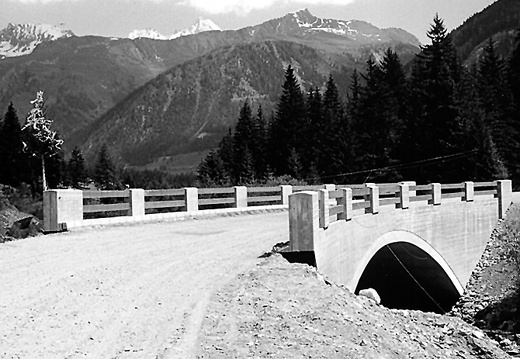 ca. 2000, Knopfbrücke bei Arnig