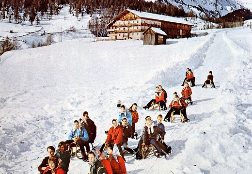 ca. 1965, Schlittenfahrt