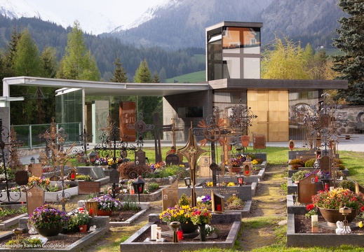 2010, Neugestaltung Friedhof