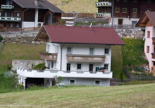 2015, Gebäude und Häuser in Großdorf