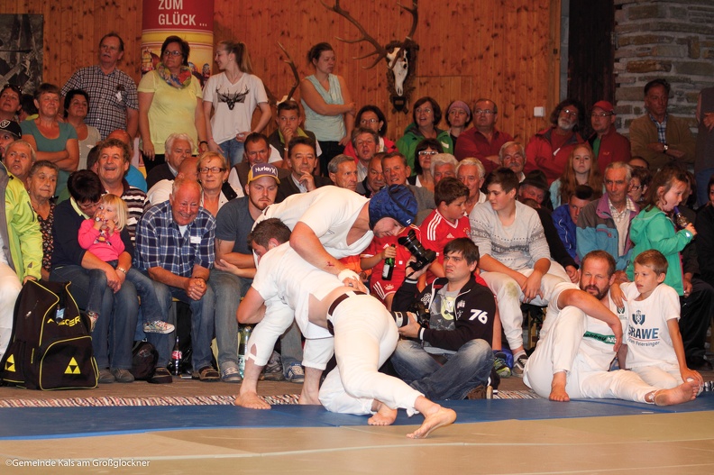 fodn57_ranggeln_1111.jpg