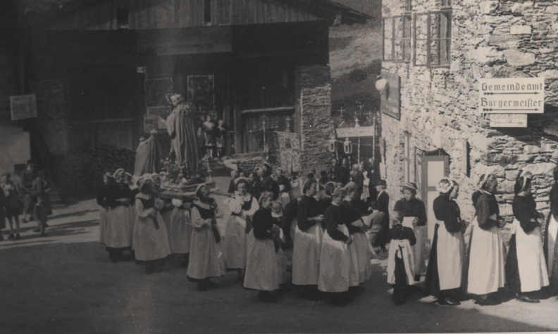 kals_26_100 1942 ködnitz prozession.jpg