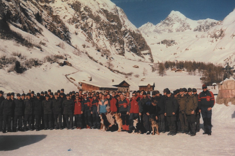 Lawinenübung mit Bundesheer, März 1998.jpg