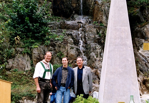 2003, Dorfbrunnen Unterpeischlach