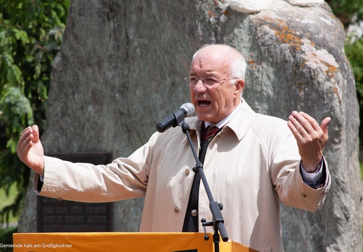 2009, Einweihung Dorfbrunnen Ködnitz
