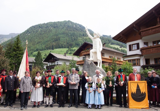 2009, Einweihung Dorfbrunnen Ködnitz