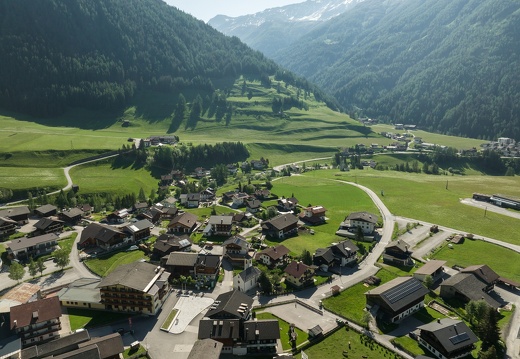 Dorfplatz Großdorf / Kals am Großglockner