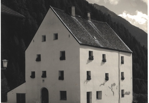 Widum 1996, Außenansicht 