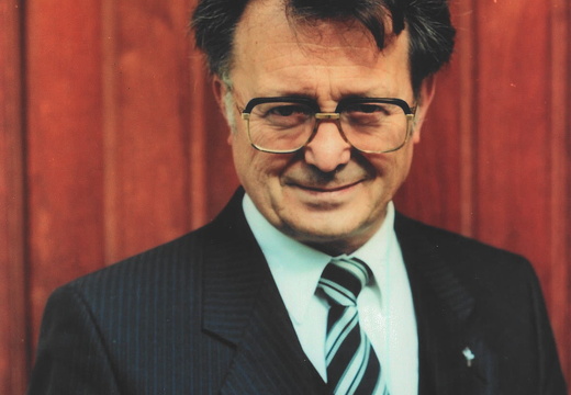 Pfarrereinstand 01.09.1990, Pfarrer Michael Bernot kals fa 30